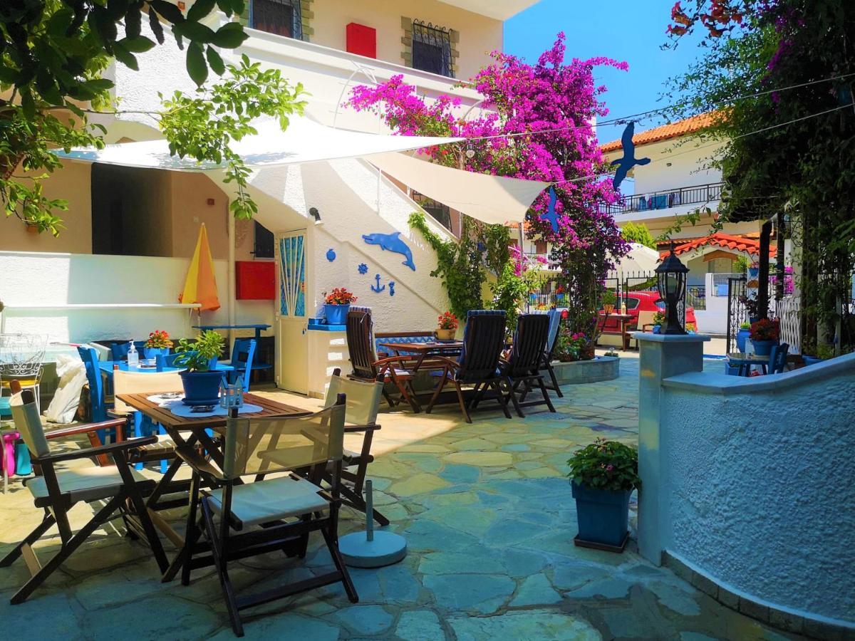 Haus Niko Apartments And Suites ネア・ポティダイア エクステリア 写真